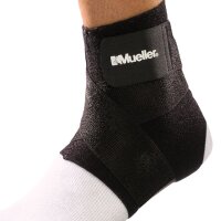 MUELLER Fußgelenkbandage mit Gurten