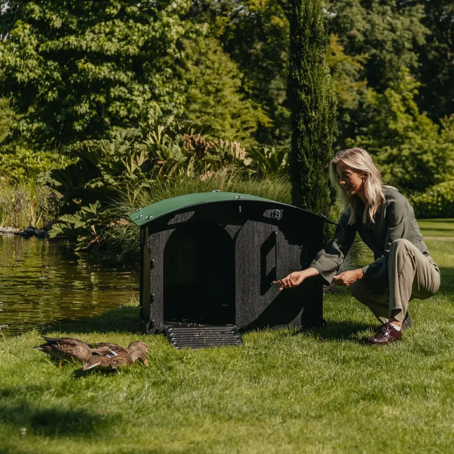 Nestera Entenhaus Gänse aus 100% recyceltem Kunststoff